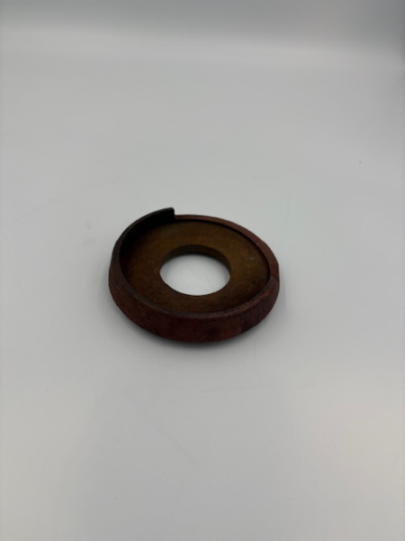 McCormick D 324 einzelner Federteller für Vorderachse